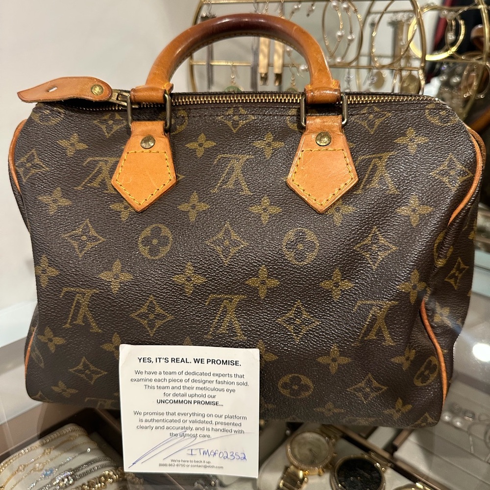 Elegant LV Monogram speedy 25 Bag